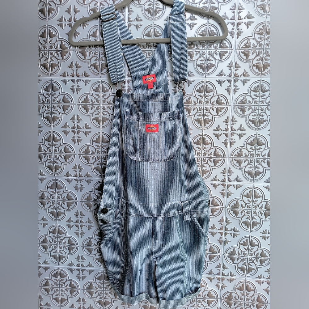 Dickies Overall shorts size large